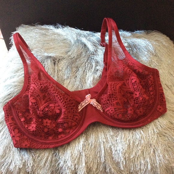 Victoria's Secret Other - Victoria’s secret bras 34D